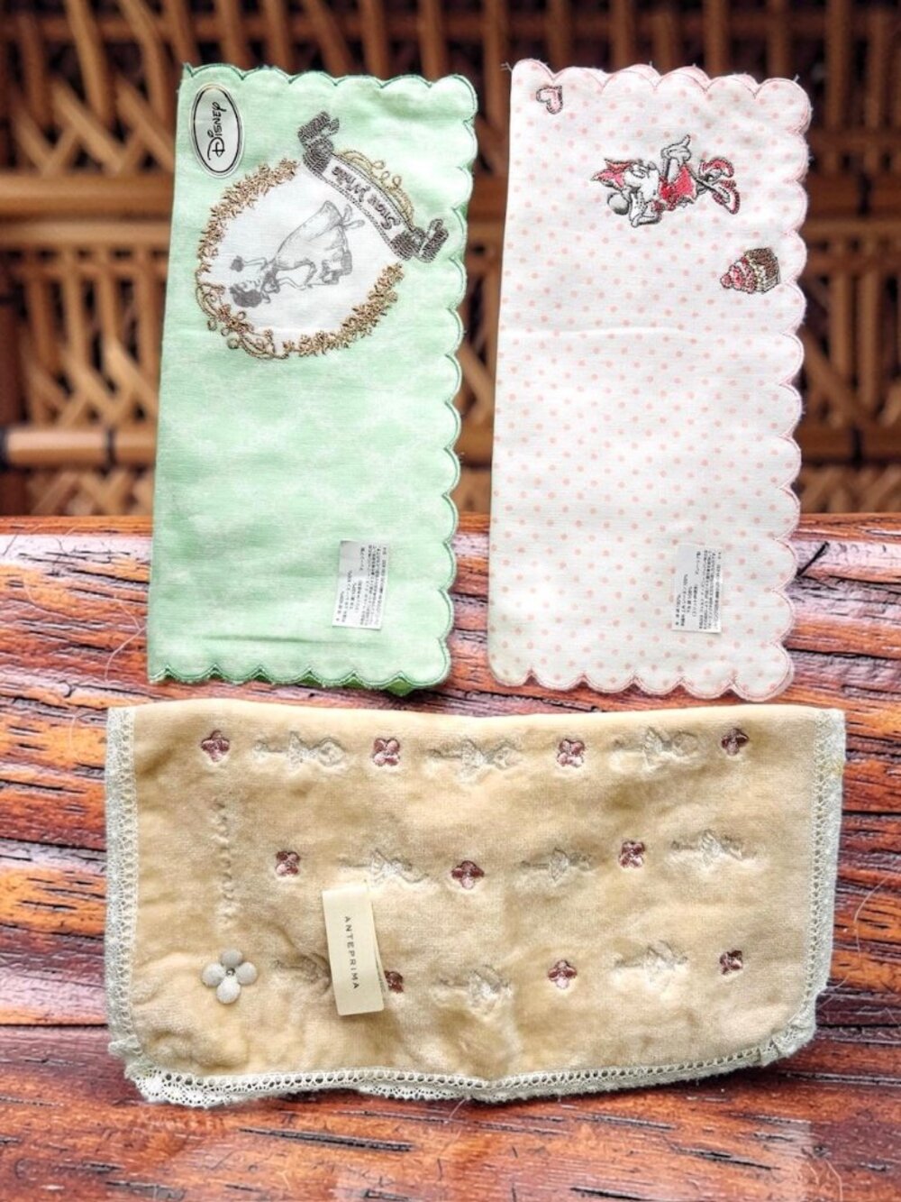2-Disney Hand Towel Snowhite & Minnie Mouse 10" +1 Anteprima ballerina 11" (47 - Picture 2 of 12